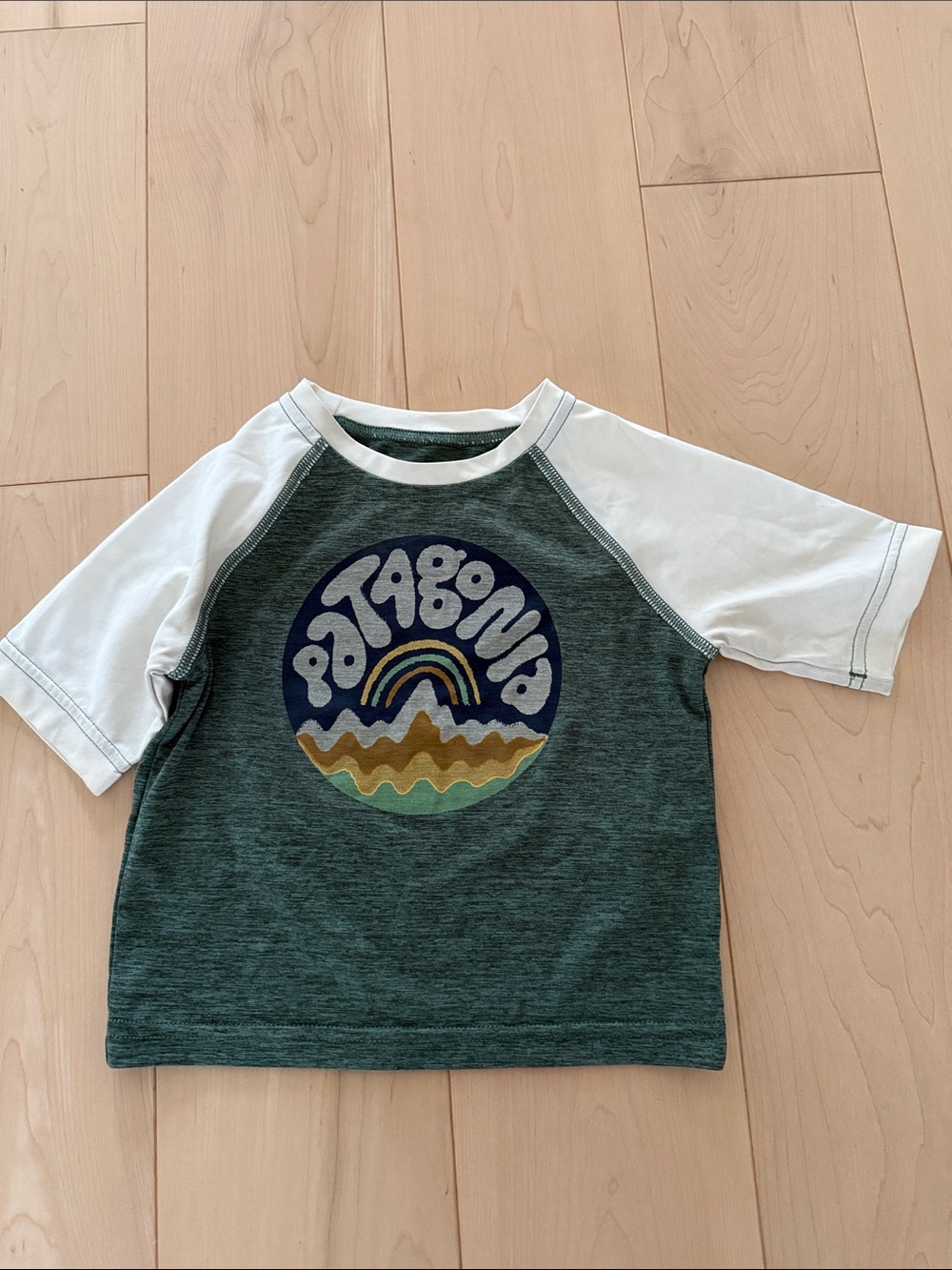 Patagonia kids synchilla cool UPF shirt
